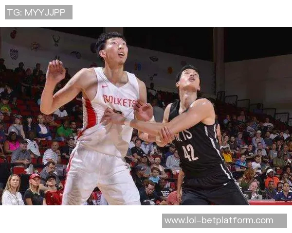 姚明带领火箭队奋战NBA赛场遗憾摘银的辉煌历程与感人故事