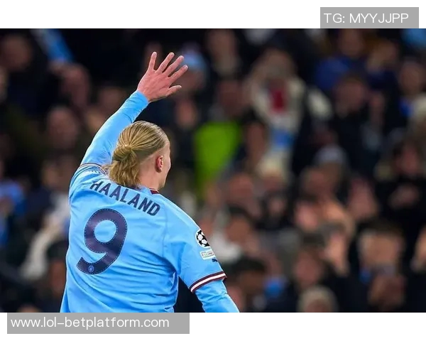 足总杯惊现冷门里昂狂胜莱比锡5-0红牌事件引发全场热议