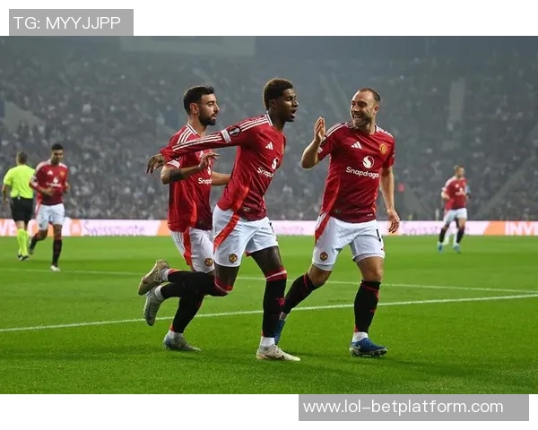 曼联友谊赛大胜波尔图五球狂潮补时进球点燃全场激情