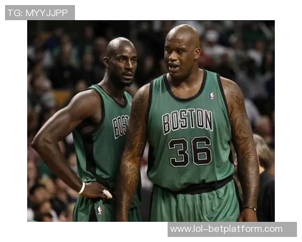 姚明与贾巴尔的篮球传奇对决：两代巨星的巅峰较量与友谊之路