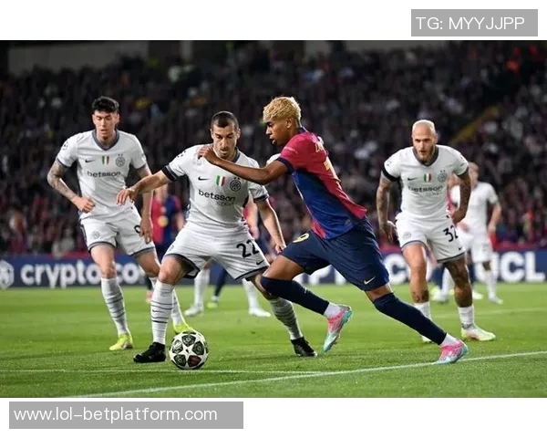 国王杯精彩对决里昂3-0击败国米点球大战瞬间点燃全场激情 国王杯精彩对决里昂3-0击败国米点球大战瞬间点燃全场激情