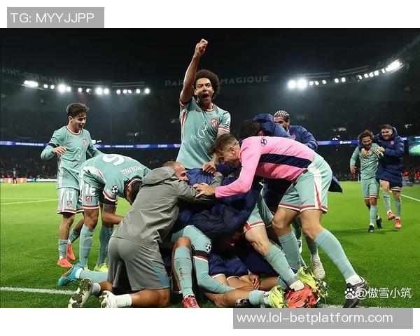 巴黎圣日耳曼大胜马竞红牌事件引发赛后热议与反思