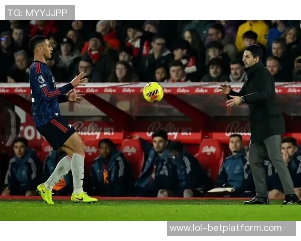 德甲惊天逆转曼城狂胜阿森纳创历史冷门引发全场震动