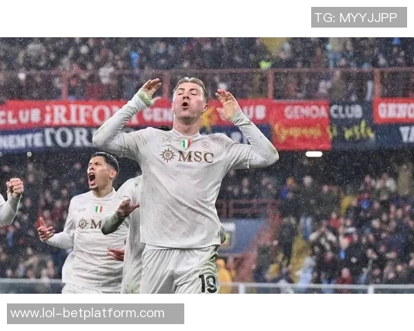 友谊赛精彩回顾:那不勒斯小胜拜仁点球大战引发全场热烈反响 友谊赛精彩回顾:那不勒斯小胜拜仁点球大战引发全场热烈反响