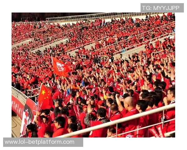 中超精彩对决里昂强势4-0战胜AC米兰引爆全场激情